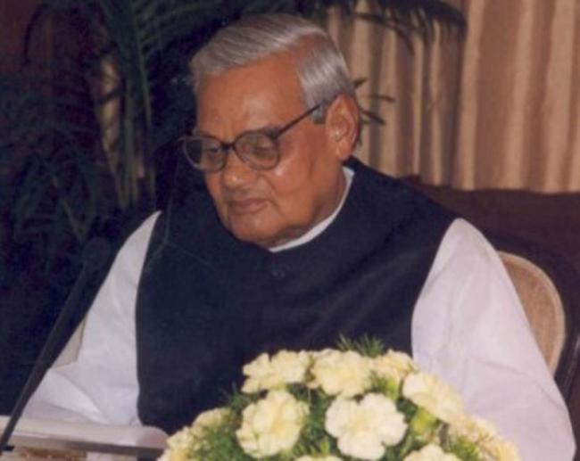 Former Prime Minister Atal Bihari Vajpayee critical, on life support at AIIMS