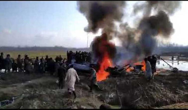 IAF jet crashes in Kashmirâ€™s Budgam