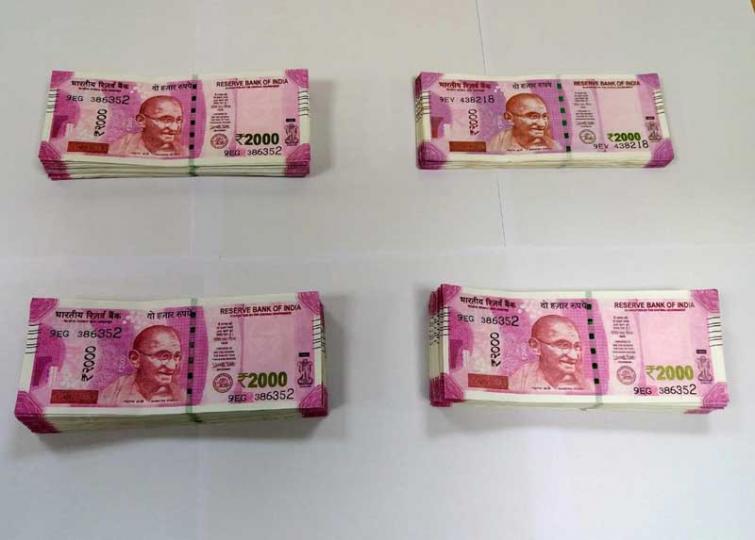 Two arrested in Kolkata with fake Rs 2000 notes