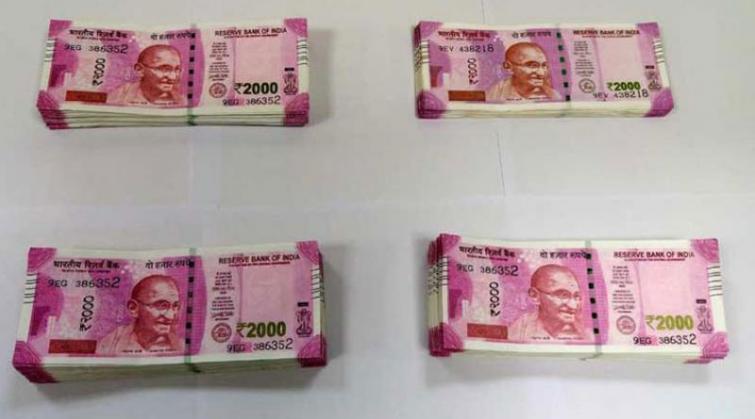 Fake currency; 2 sent to police custody