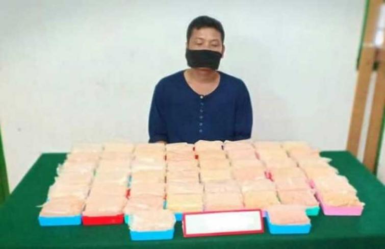 Manipur police seize huge quantity of WY tablets worth Rs 25 lakh along Indo-Myanmar border