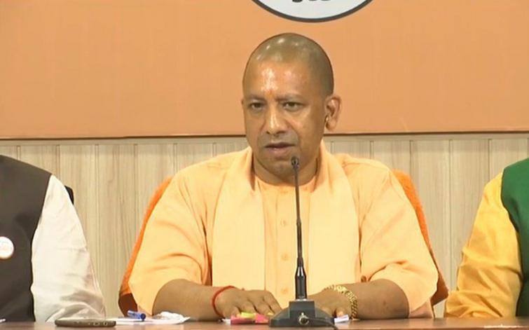 Hate Speeches: EC bars Yogi Adityanath, Mayawati frm campaigning for 72 and 48 hours respectively