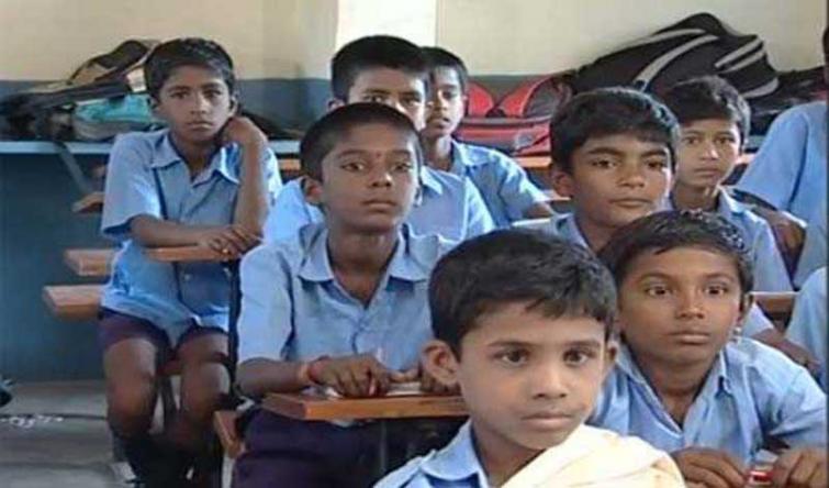 Karnataka government restricts the weight of school bags to 10 per cent of the body weight