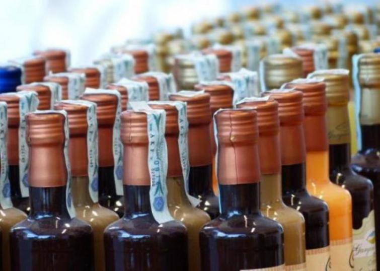 Huge consignment of foreign liquor seized in â€˜dryâ€™ Bihar