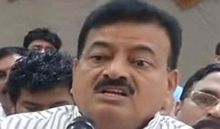 NCP leader Bhaskar Jadhav resigns, set to join Shiv Sena