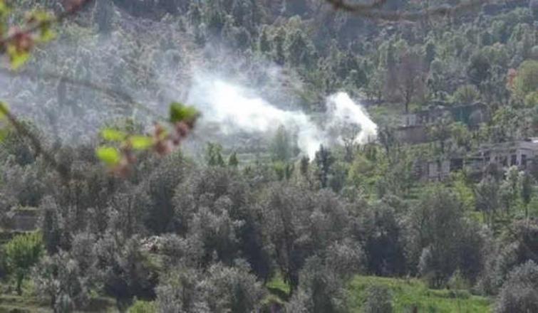 Two Indian civilians injured as Pakistan violates ceasefire in Poonch