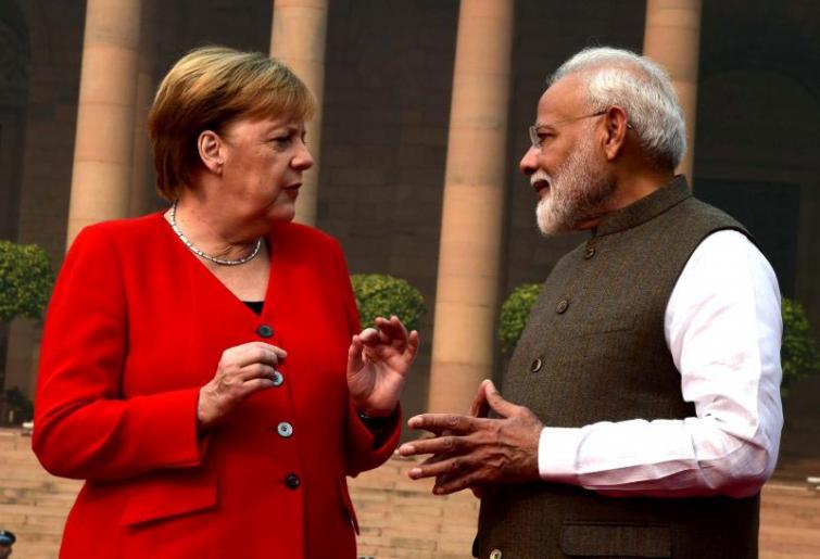 PM Modi meets Angela Merkel at Rashtrapati Bhavan