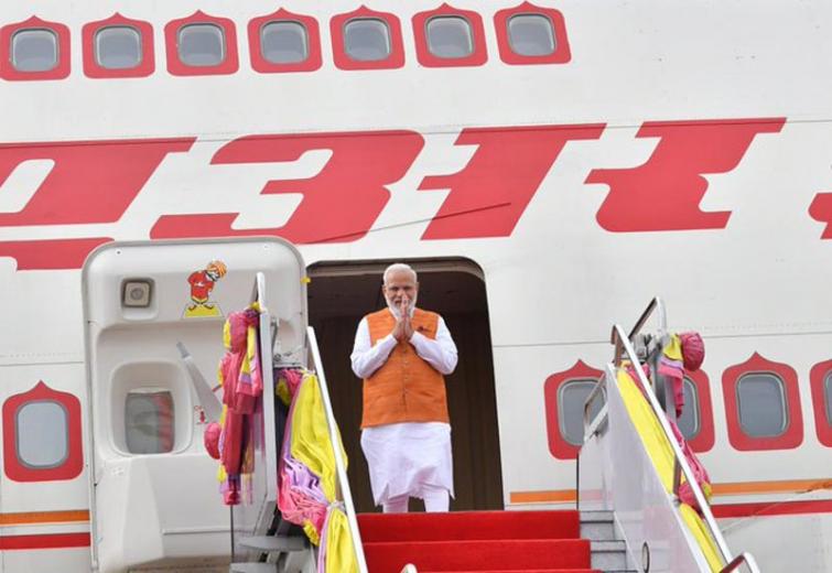 Indian PM Narendra Modi arrives in Thailand for Regional Comprehensive Economic Partnership 