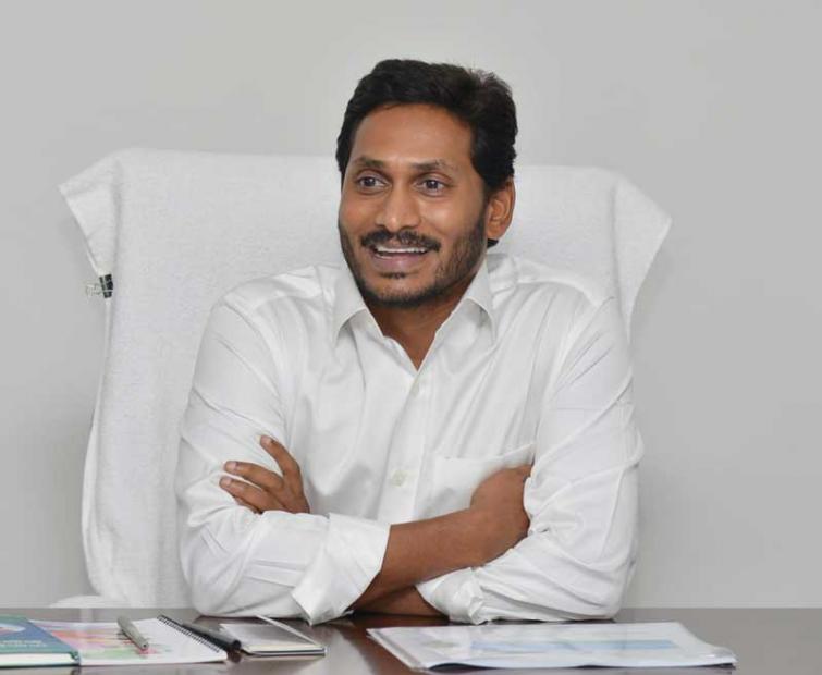 Chandrababu Naidu criticises Jagan Reddy for installing expensive windows in residence