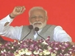 While fearless Modi is fighting terrorists, Congress trying to bring weak government: PM