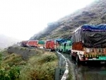 One-way traffic resumes on Kashmir highway