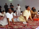 Devendra Fadnavis, Baba Ramdev practice Yoga with 1.10 lakh people in Nanded