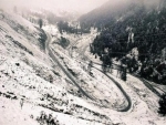 Gurez, Sonmarg receive fresh snowfall; rain lashes other parts of Kashmir
