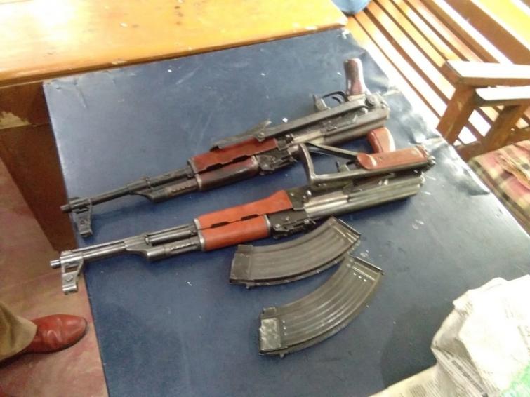 Police arrest three persons with two AK-56 rifles in Assamâ€™s Dibrugarh district 