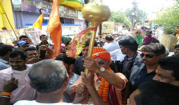 BJP members take out rallies across Bengal