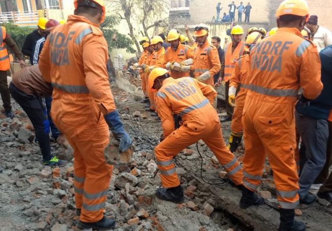 Rescue operation on as building collapses in Gurugram, 8 people trapped 
