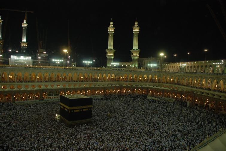 Jamal Siddiqui urges Centre to raise quota for Mah Haj pilgrims