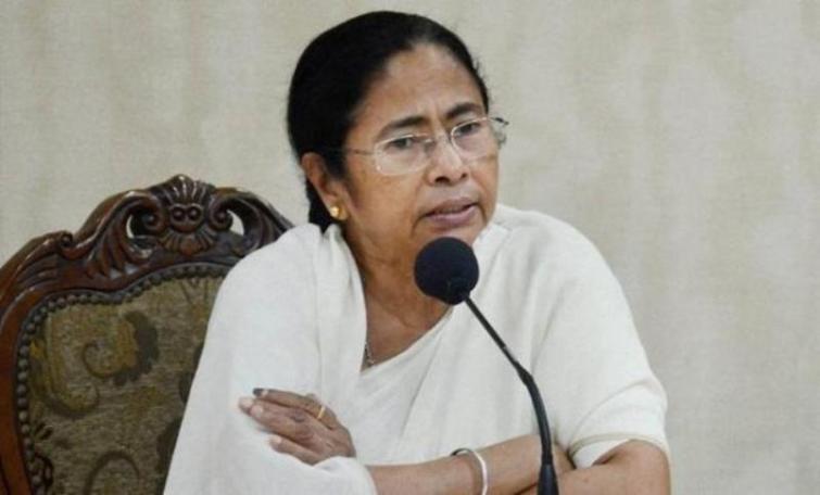 Mamata goes all out to target 42 seats to her kitty from Bengal