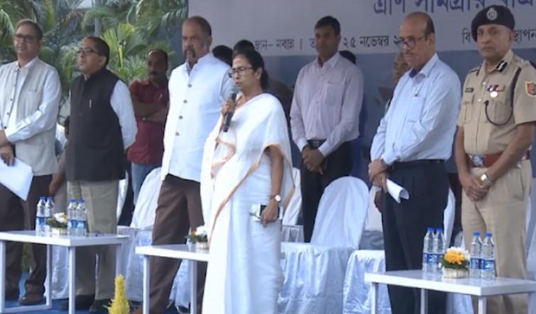 Mamata Banerjee flags off relief material for Bulbul-affected families