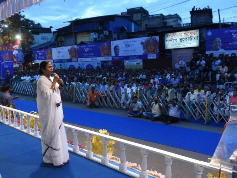 We want everyone to live in peace, in unity, like brothers and sisters: Mamata