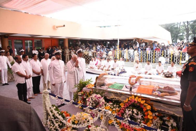 State funeral of Manohar Parrikar: Thousands join procession