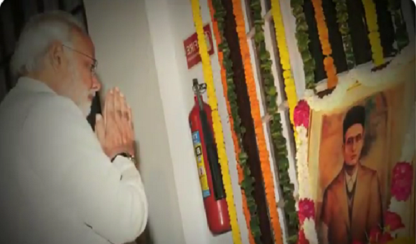 PM Narendra Modi pays homage to Veer Savarkar