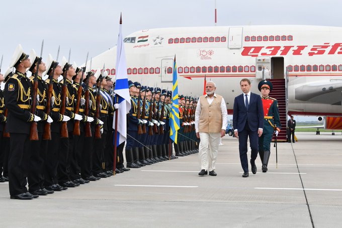 Narendra Modi arrives in Russia