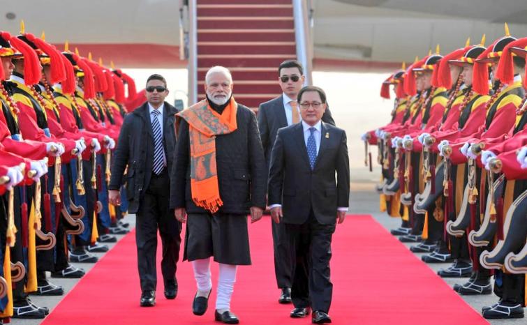 Prime Minister Narendra Modi arrives in South Korea