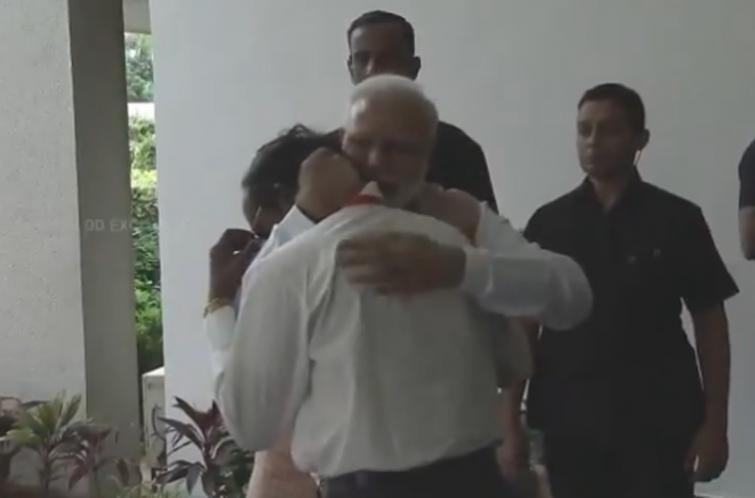 Chandrayaan 2 setback: ISRO chief Sivan breaks down, PM Modi consoles him