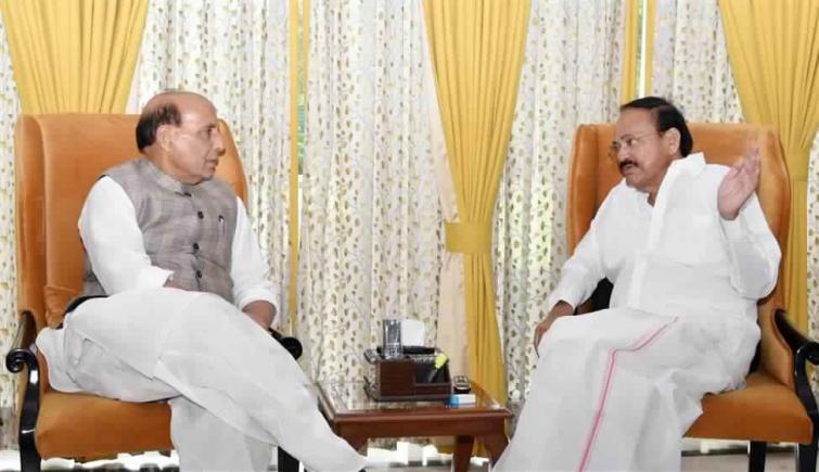 Venkaiah Naidu asks Defence Minister Rajnath Singh to expedite projects in Andhra Pradesh