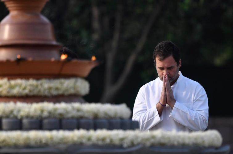 Sonia Gandhi, other Congress leaders pay tributes to Rajiv Gandhi on his death anniversary