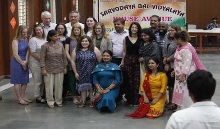 US delegates visits Delhi govt school, mohalla clinic, night shelter