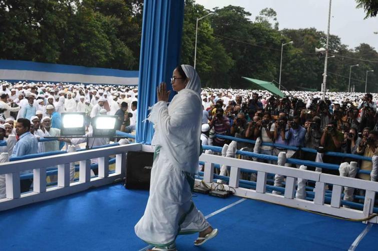 In her veiled message on Eid, Mamata Banerjee warns BJP