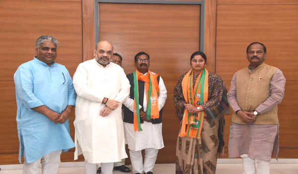 Jharkhand RJD leaders join BJP ahead of Lok Sabha Polls