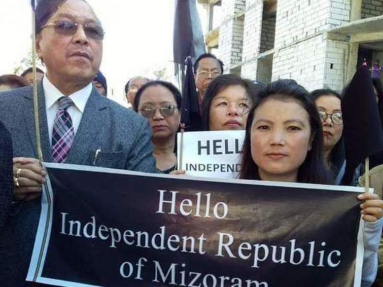 Protests against Citizenship Amendment Bill: Former Mizoram CM Lal Thanhawla holds banner calling for independent Mizoram