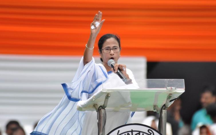 Mamata Banerjee to hold protest rally against NRC today