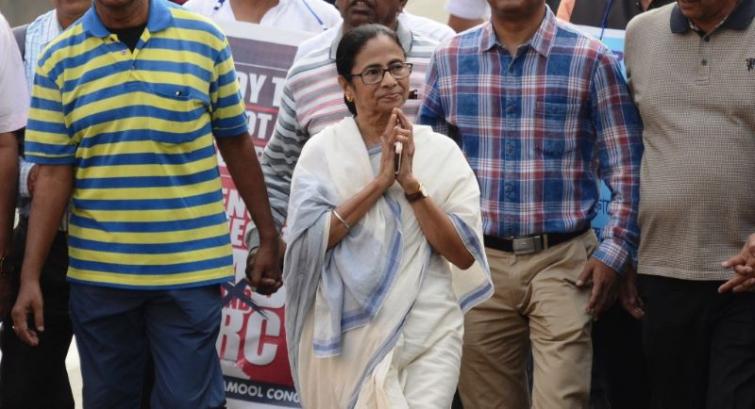 Mamata Banerjee to hit streets for second day against CAA-NRC