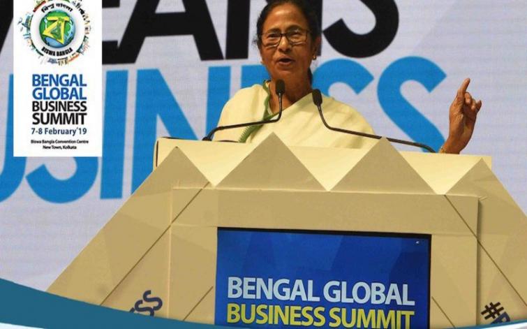 Mamata speaks for investment across India at BGBS fuelling speculations about her Delhi bid