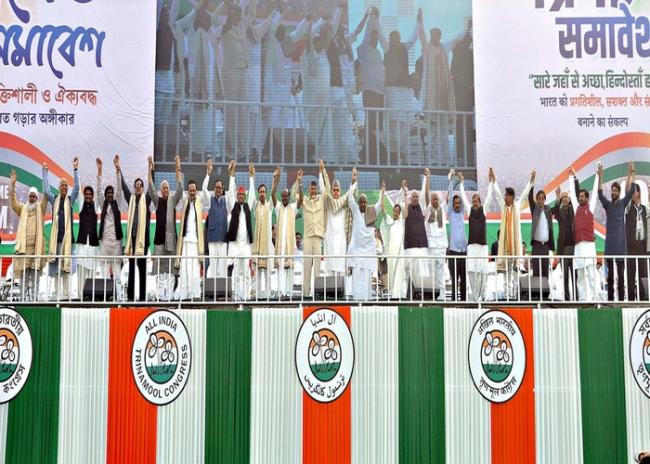 Mamata unites anti-BJP Opposition in historic Kolkata rally, sounds oust-Modi bugle 