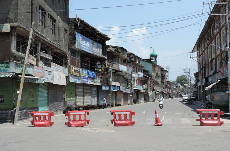 Jammu and Kashmir: Srinagar hosts mega traffic awareness camp