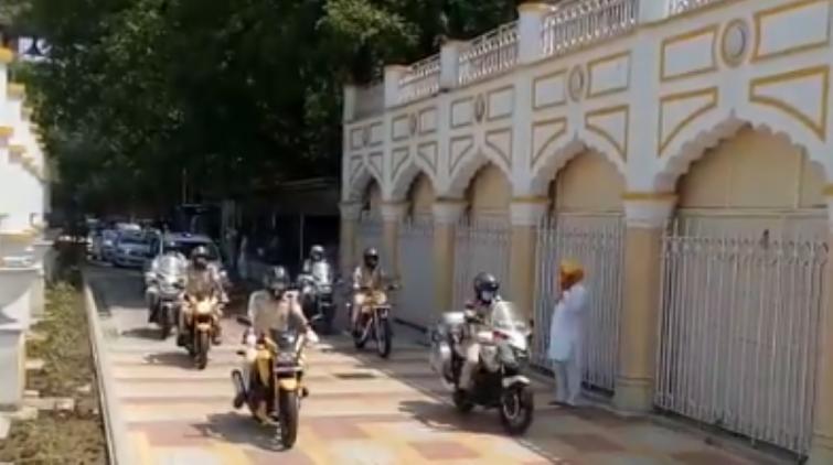 Delhi Police thank Bangla Sahib Gurdwara for providing food to poor amid lockdown, Modi responds