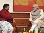 Arvind Kejriwal invites PM Narendra Modi for his swearing-in ceremony