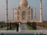 Donald Trump, First Lady Melania Trump visit Taj MahalÂ Â 