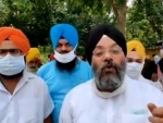 Indian Sikhs protest outside Pakistan Embassy in New Delhi against Referendum 2020