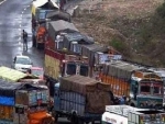 Kashmir: Traffic again suspended on highway due to fresh landslides