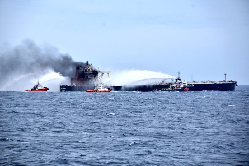Supertanker MT New Diamond catches fire again: Indian Navy