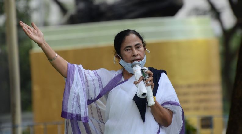 'Today I am a Dalit': Mamata Banerjee protesting against Hathras fatal gangrape