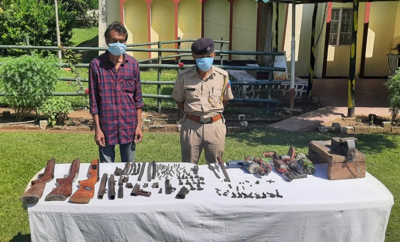 Assam Rifles crack down illegal armoury shop, seiz large number of arms in Nagaland’s Peren district