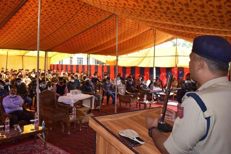 Jammu and Kashmir: Police organises career counselling prog in Kupwara
