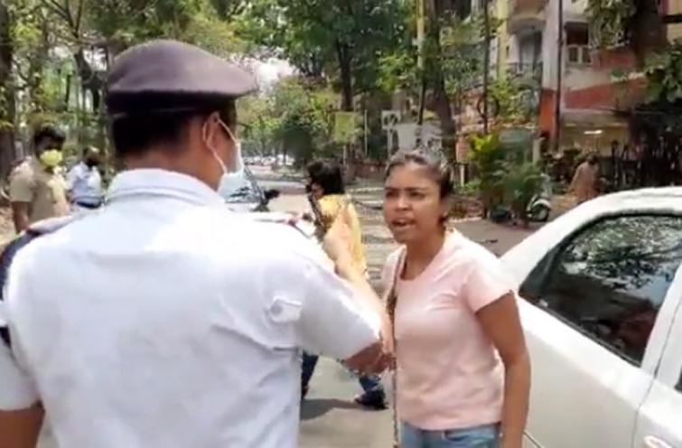 Kolkata woman misbehaves with cops, spits on policeman during coronavirus lockdown